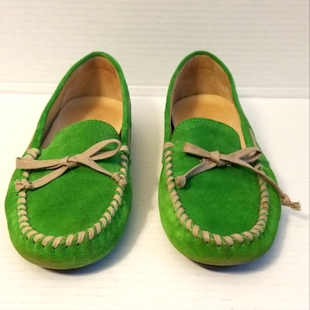 Vera Wang. Italian leather Moccasins-MOC111